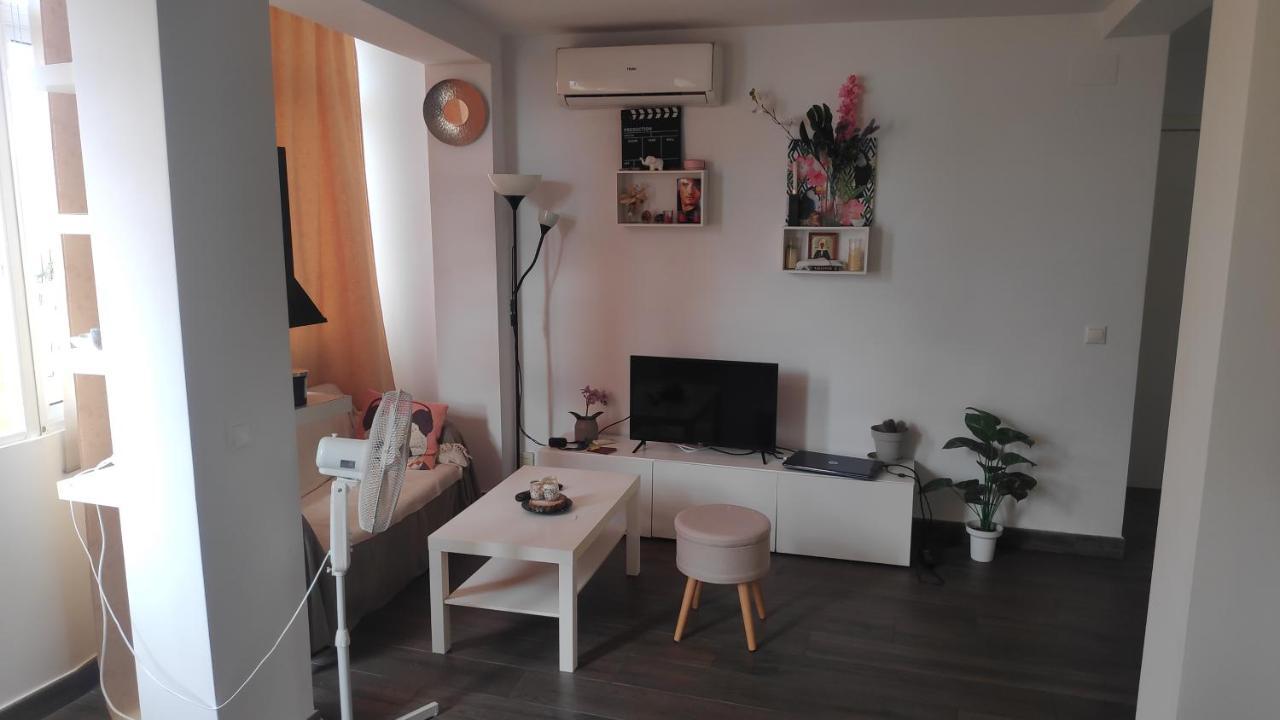 Anna'S Apartments Аликанте Экстерьер фото