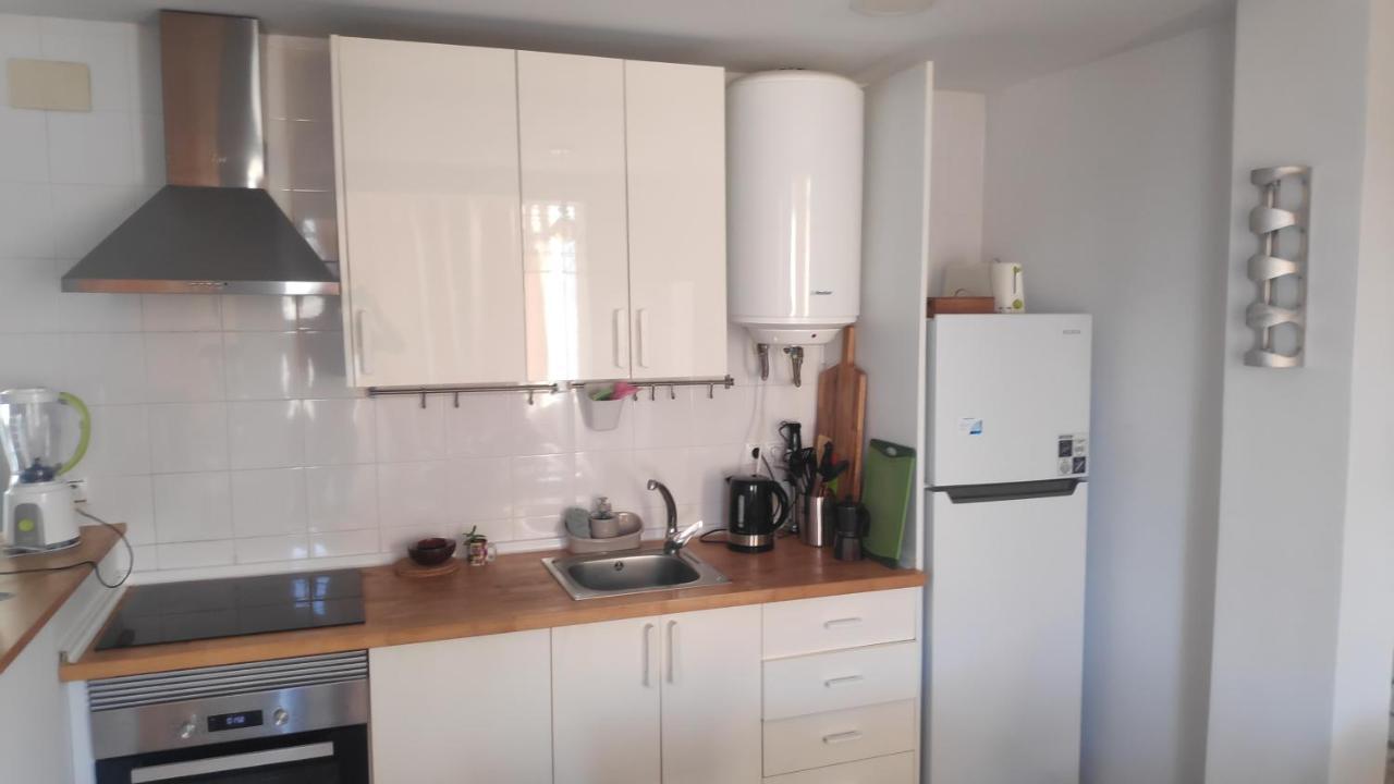 Anna'S Apartments Аликанте Экстерьер фото